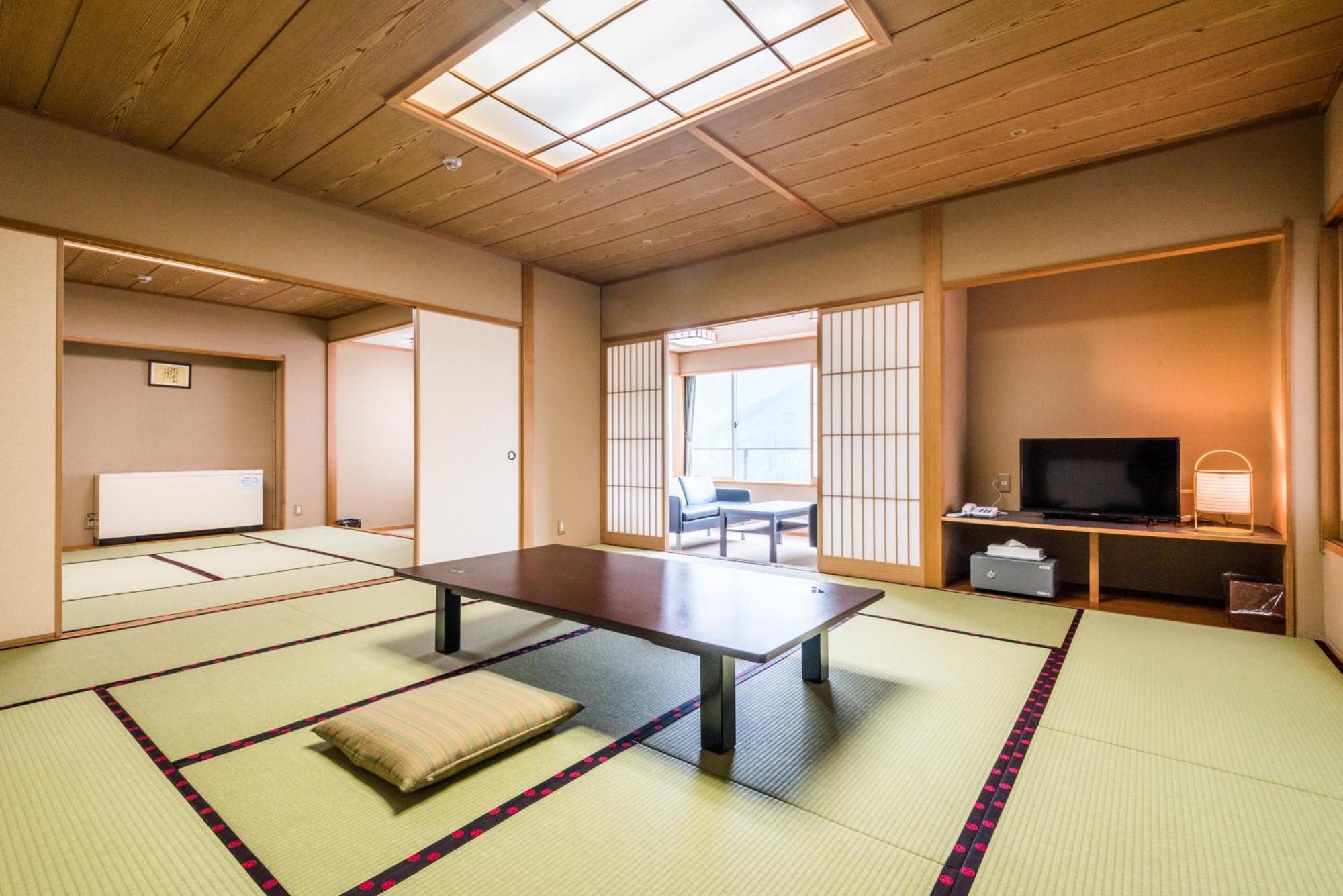 Ooedo Onsen Monogatari Masuya Hotell Osaki  Exteriör bild